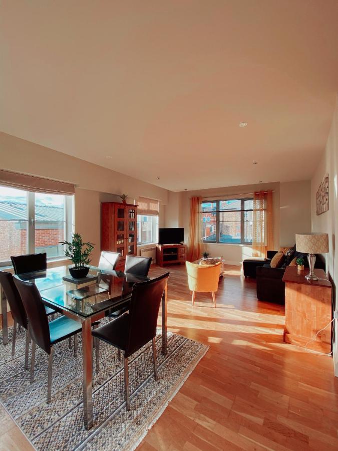 Apartment 11 Popeshead Court York Eksteriør billede